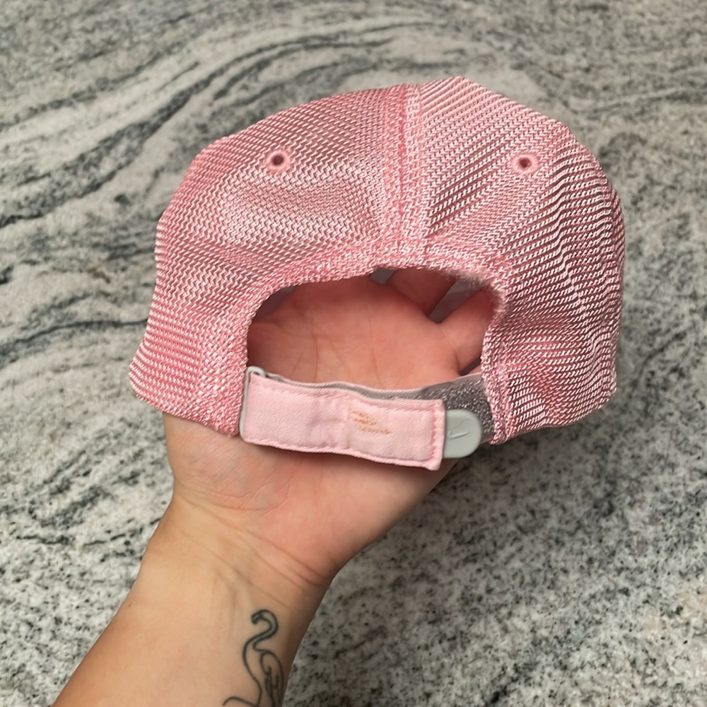 Pink Boston Red Sox Hat - Picture 5 of 6